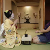 Tea ceremony during Japanese Summer camp in Fukuoka
