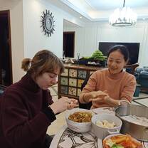 Lingoinn student making dumplings in Chongqing 