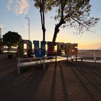 quepos town sign