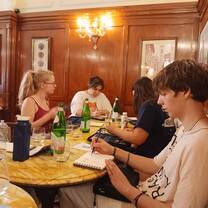 Art Class in a Cafe
