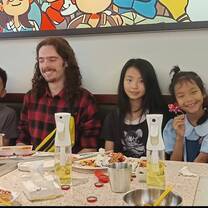 Lingoinn student enjoying meeting local kids in Chongqing
