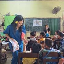 Medical health care volunteer 