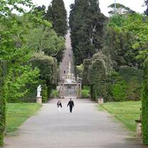 Two students wander through Boboli Gardens in Florence, Italy.