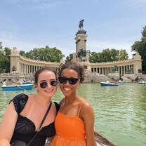 Retiro Park with Friends