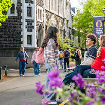 Experience world-class teaching and a student lifestyle second to none at Otago University.