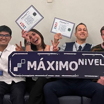 Maximo Nivel TEFL program graduates