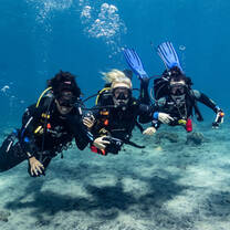 Dive buddies and friends for life!