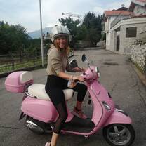 Vespa Adventures 