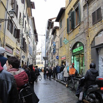 Waiting for a panino on my first day in Florence