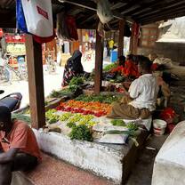 Visiting the markets in Stone Town 