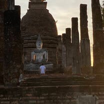 Dawn of happiness in the Kingdom of Siam