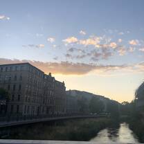 Halle