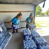 Support action in Benton Harbor to distribute clean water 