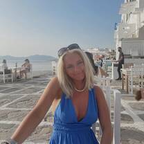 Me out to eat in Greece