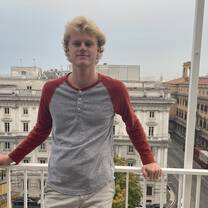 Headshot on a trip to Rome!