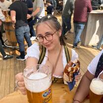 Brezel und Bier