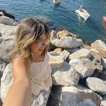 Student on excursion in Cinque Terre- provided by Verto!