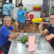 IVHQ_Vietnam_FoodOutreach4