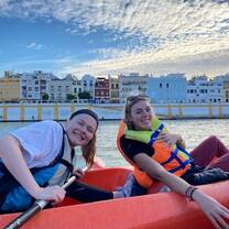 Kayaking on the Guadalquivir river through the center of Sevilla 