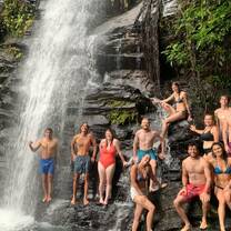 Swimming in waterfalls ! 