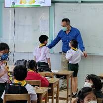 Teaching primary kids!