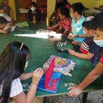 Kids playing at Ventanas Abiertas