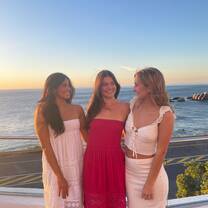 Sunset in Cape Town with friends 