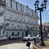 Hotel Central, 2 min walk to school