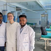 3 med students and I