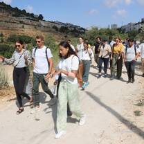 Hiking with other volunteers 