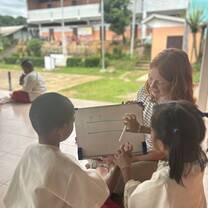 Teaching kids English