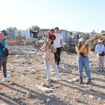 Settlement tour in Hebron