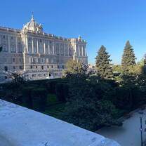 Casual view of the palace on my walk to class