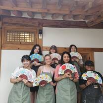 Oriental fan making 