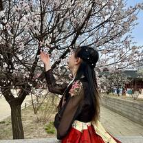 Trying Hanbok