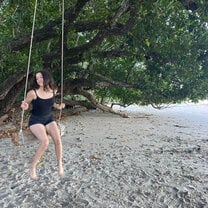Cairns Beach Swing 
