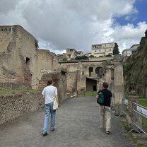 The Herculaneum is way smaller, but maybe even prettier than Pompeii!