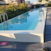 Accommodation with swimming pool 