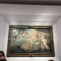 Botticelli's Birth of Venus at the Uffizi in Firenze