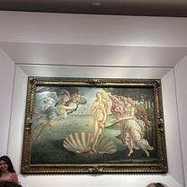 Botticelli's Birth of Venus at the Uffizi in Firenze