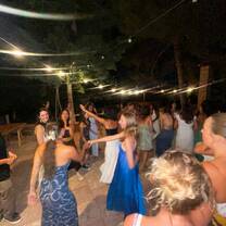 Dancing in a Chian mansion