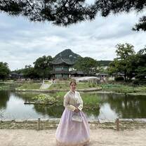 Professional Photoshoot in Hanbok at Gyeongbokgung Palace