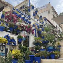 Beautifull house in the old neighborhood