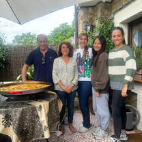 This was mine and Kurumi's last week with our host family, so we had a barbecue with family friends!