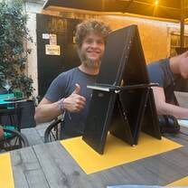 Bryan stacking menus