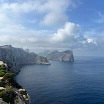 Incredibly cheap flights to Mallorca! Stunning.