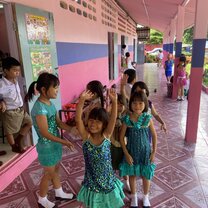 The children getting ready for cheerleading