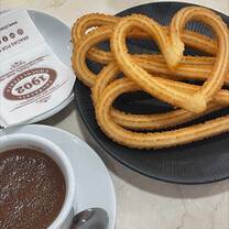 vegan and gluten free chocolate con churros 