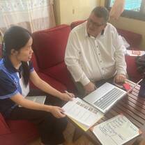 One-on-one teaching session