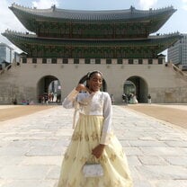 Hanbok day at the Gyeongbokgung Palace!
